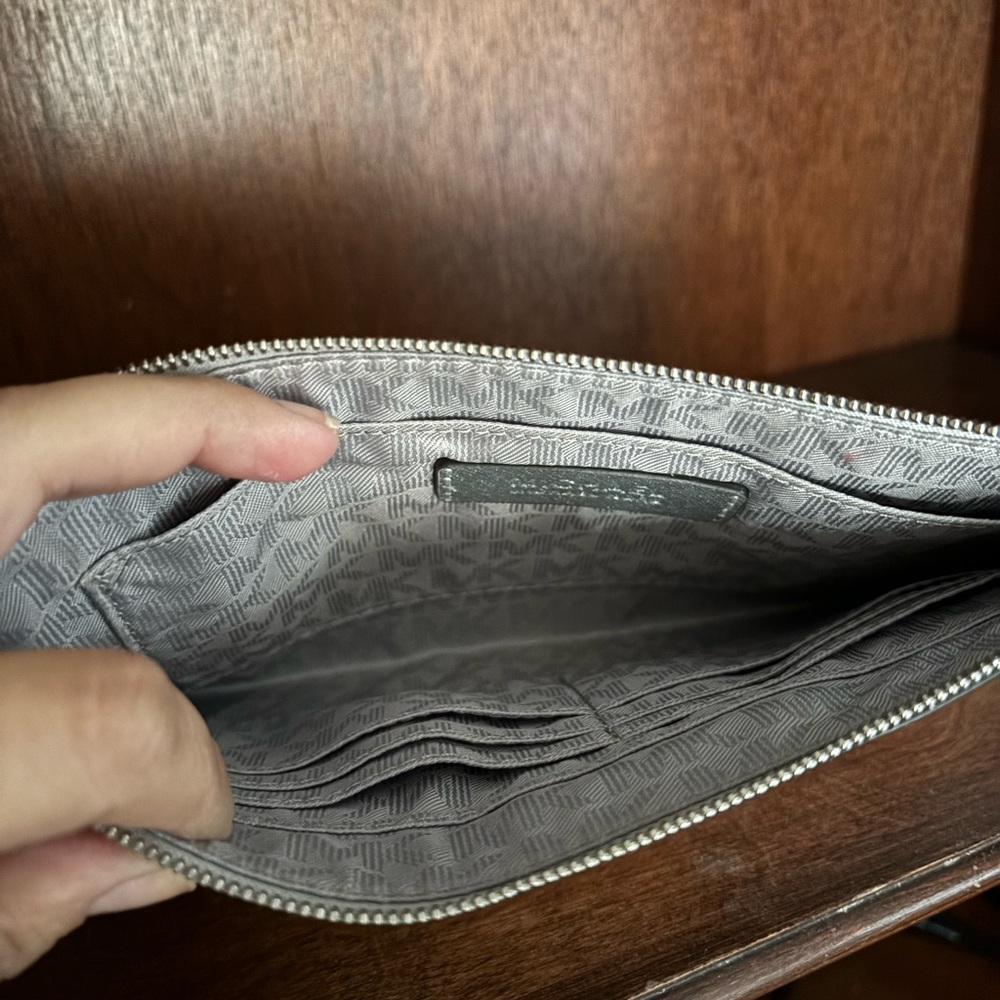 Michael Kors wristlet